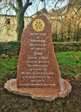 Princess Diana Cairn